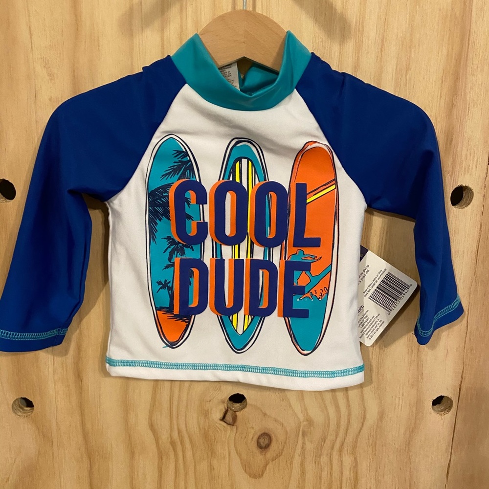 NWT Wetsuit Club Rashguard